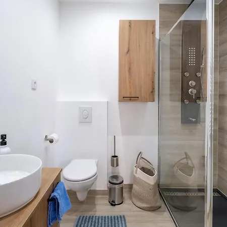 Nomad Apartments - Vue Collegiale Dinant Room photo