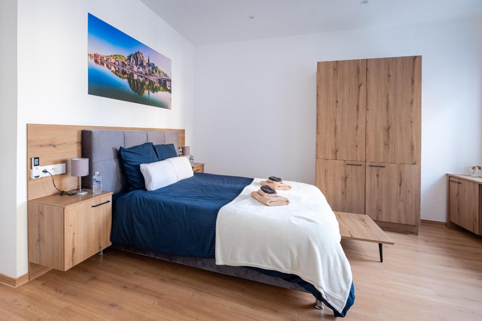 Nomad - Vue Collegiale Apartment